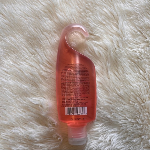 NEW Sealed Avon Skin so Soft Soft & Sensual Shower Gel 150 ml 5 fl Oz. - Picture 3 of 4